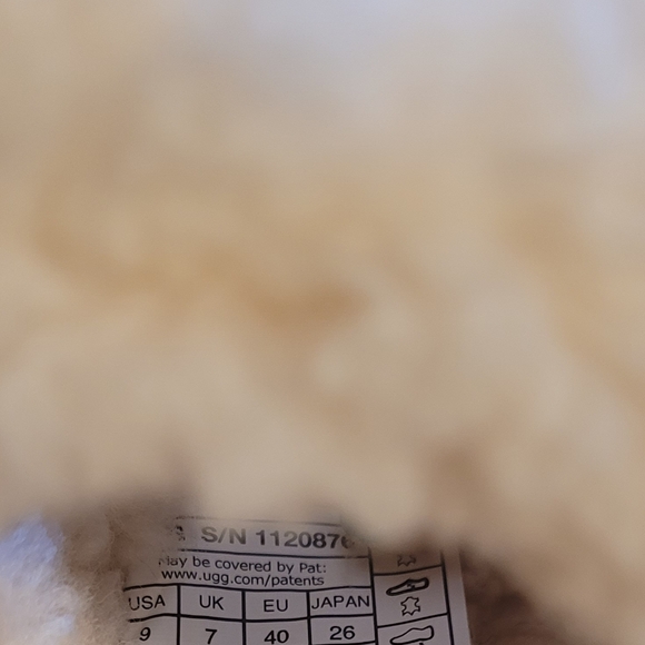 UGG Oh Fluffita - Picture 5 of 10